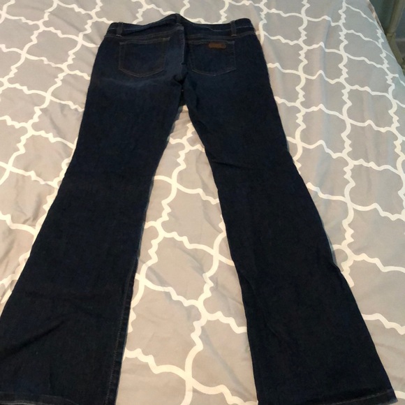 Joe’s Jeans. Skinny bootcut - Picture 1 of 4